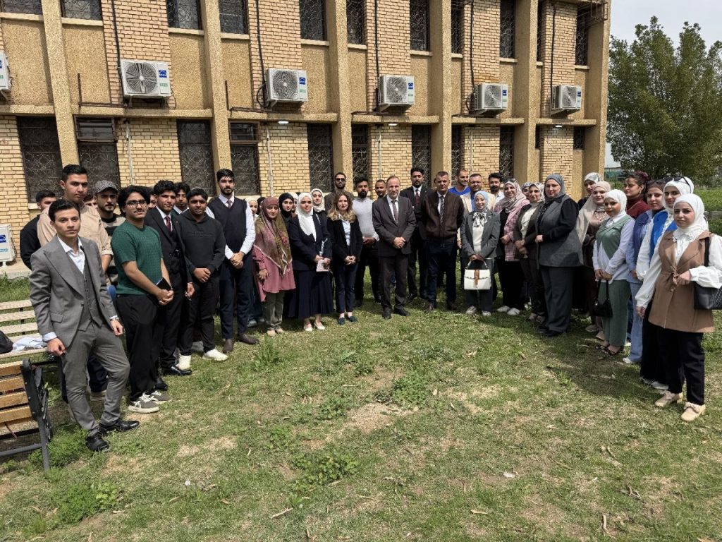 جامعة الكرخ للعلوم تطلق الملتقى الأول للفريق التطوعي الطلابي للتنمية المستدامة بمشاركة واسعة